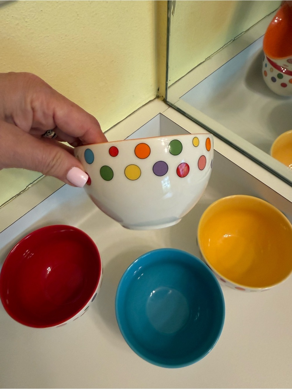 Rare & vintage Polka Dot Ceramic Bowls-4 (Red, Orange, Yellow, Blue) - Picture 3 of 5